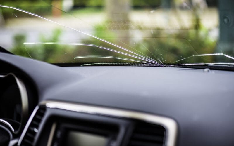 Essential Guide to Understanding Windshield Replacement Costs in 2025