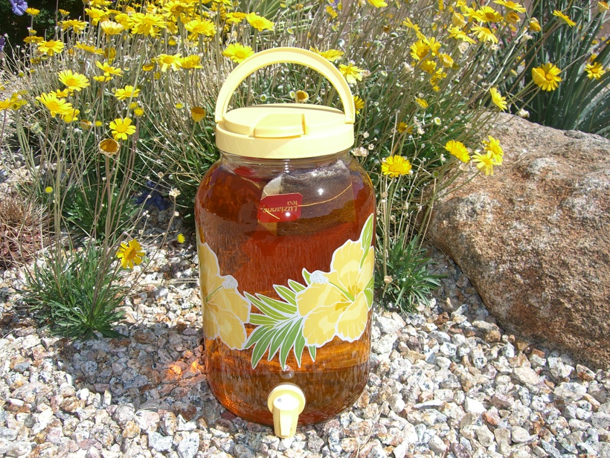 How to Make Sun Tea: 5 Smart Ways to Brew Refreshing Flavors in 2025