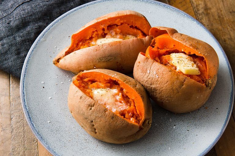 How to Quickly Prepare a Sweet Potato in the Microwave for Perfect Texture