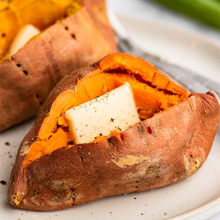 Cooking Sweet Potato in Microwave